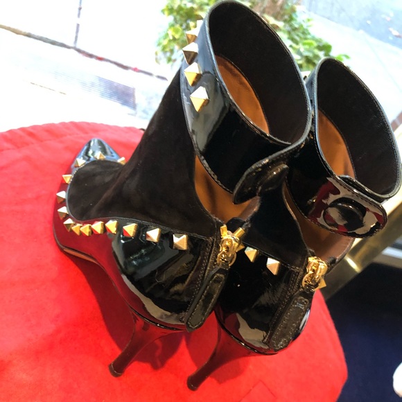 LIKE NEW! Valentino Garavani rockstud ankle boots - Picture 4 of 8